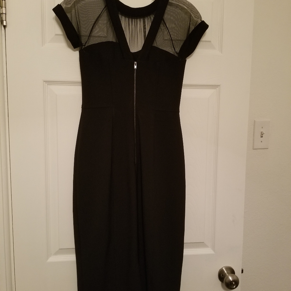 Black sheath dress, sweetheart, yoke neck - Picture 3 of 4